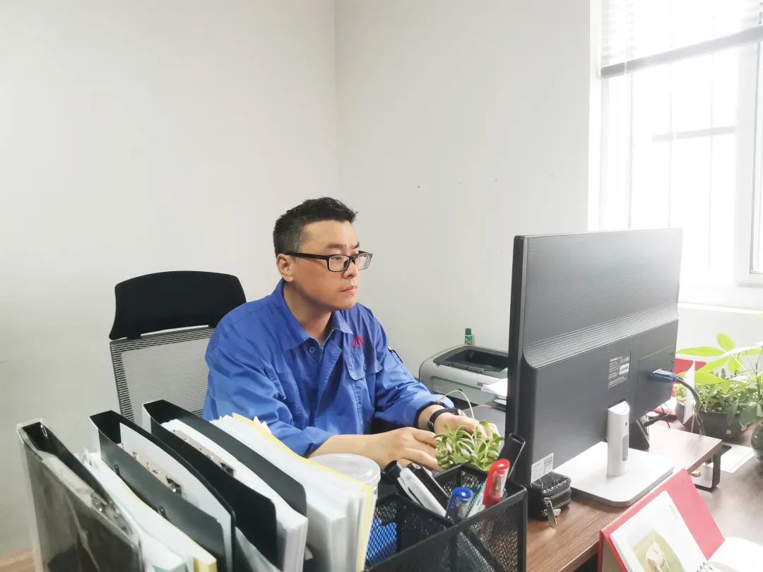 婉靜人物 | 張斌：?；穫}(cāng)儲(chǔ)管理的安全
